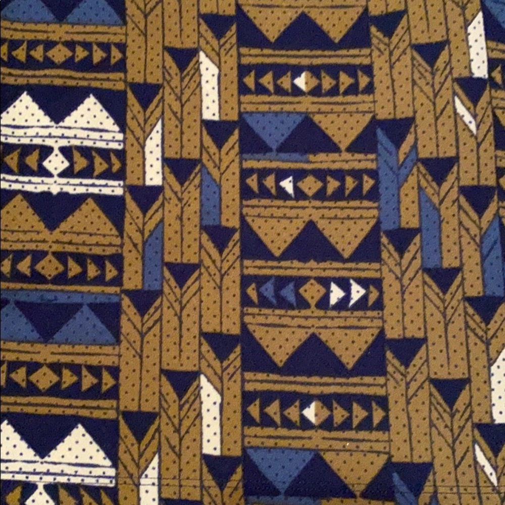 Lularoe - Picture 3 of 3
